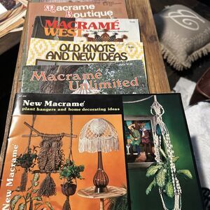 Lot of 5 Vintage 1970s Macrame Weaving Craft Booklet Magazines